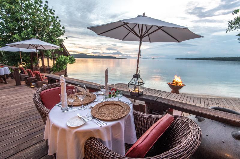 Ratua Private Island Resort Aimbuei Bay Bagian luar foto