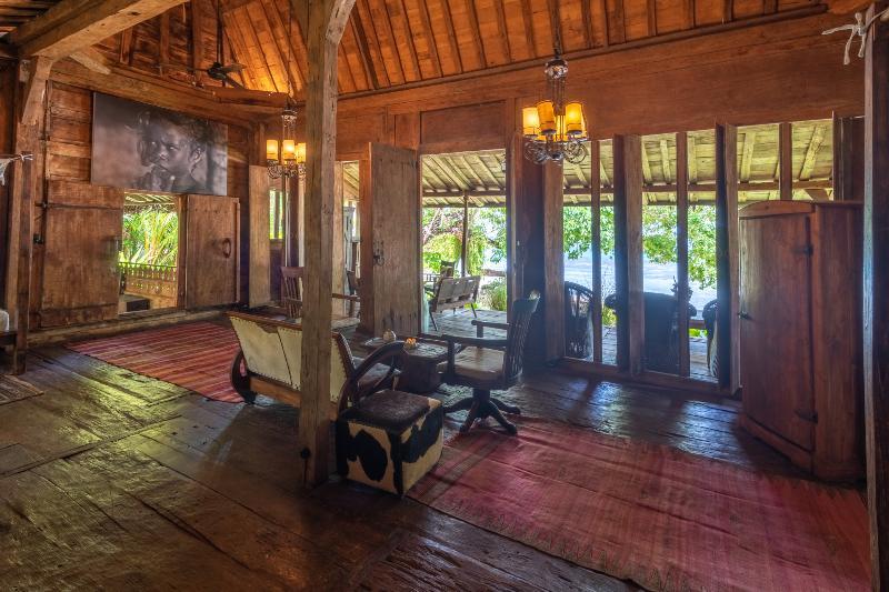 Ratua Private Island Resort Aimbuei Bay Bagian luar foto